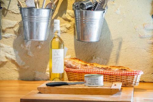 Saint-meard-de-gurcon Villa Sleeps 2 Pool Wifi
