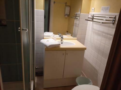Hotel Home Des Pins Sarl