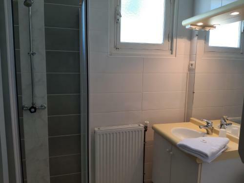 Hotel Home Des Pins Sarl