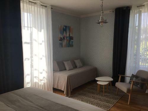Hostal Tilleuls Et Bambous