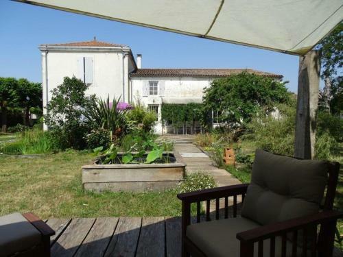 Hostal Tilleuls Et Bambous