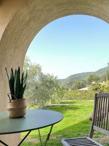 Hostal Maison Chaban Sanary Sur Mer