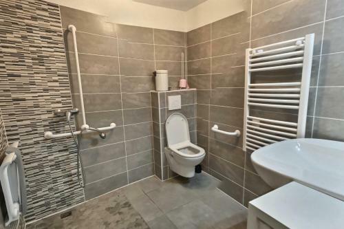 Villa Pavillon 6 Personnes Pmr V12