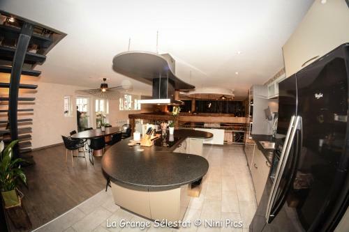 Hostal La Grange Saint Nicolas - G�te