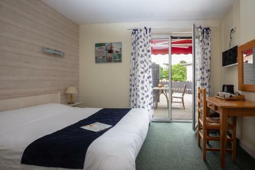 Hotel Logis H�tel Le Rond Point