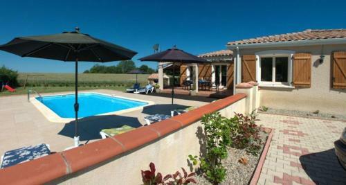 Lovely 3-bed Villa In Les Cammazes
