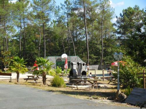 Domaine Des Grands Pins