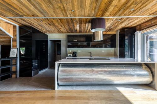 Chalet Carte Blanche Tango