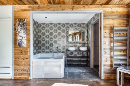 Chalet Carte Blanche Tango