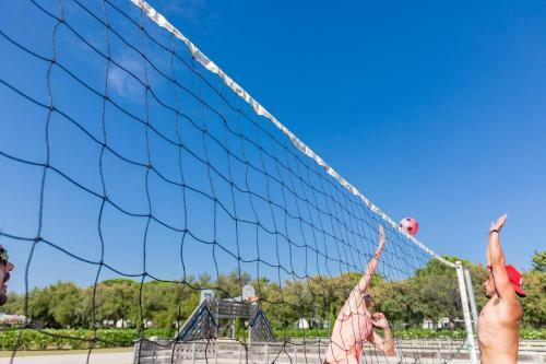 Camping Les Tropiques **** - Maeva