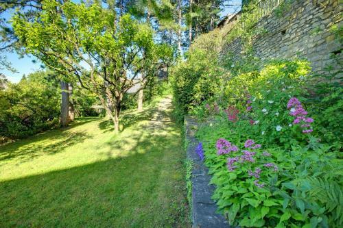 Vaison-la-romaine Villa Sleeps 9 Pool Wifi