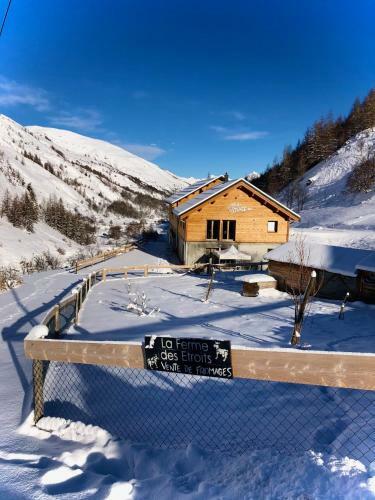 Bed & Breakfast La Ferme Des �troits