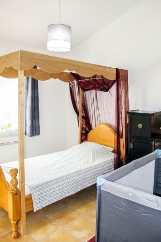 Holiday Home La Bergerie - Vrs101