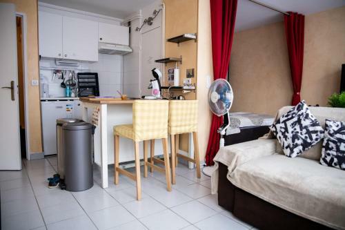 Lovely Apartment In Vanves