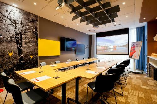 Hotel Ibis Lyon Carre de Soie