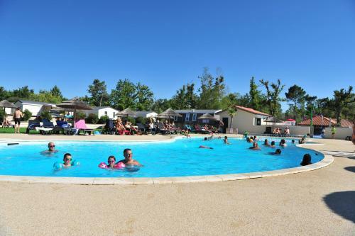 Camping Maeva Club Le Tastesoule ****