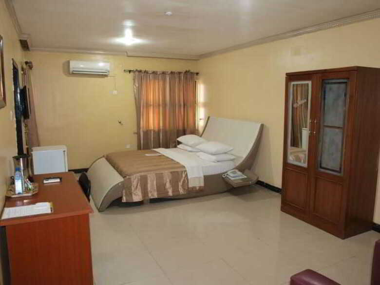 Deritz Hotel