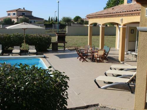 Villa Villemoustaussou