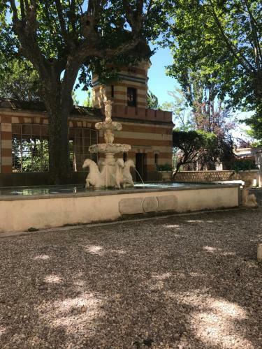 Hostal Ch�teau De La Prade
