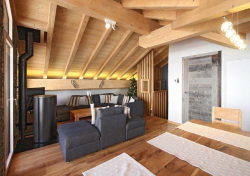 Chalet Grizzly