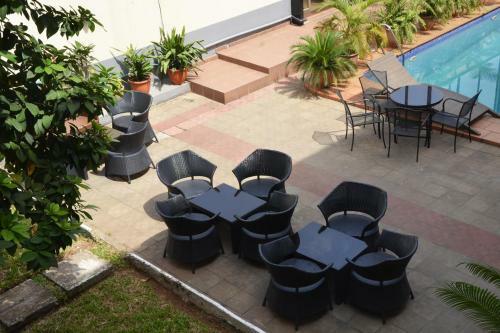 Aparthotel Cata Apartment Hotel And Spa