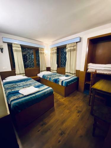 Hostal Souvenir Guest House