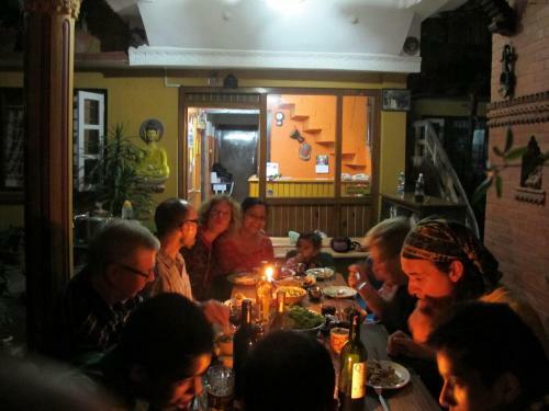 Hostal Souvenir Guest House