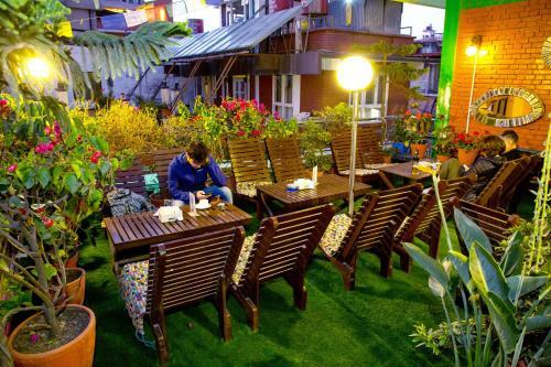 Shangri-la Boutique Hotel
