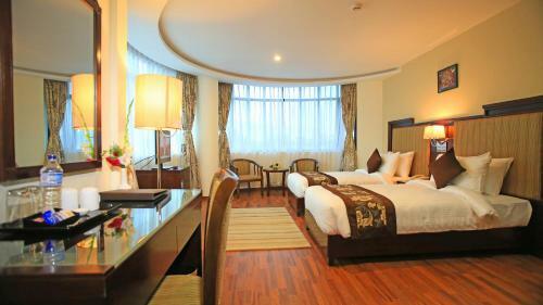 Hotel Mirage Lords Inn