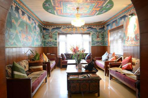 Hotel Ganesh Himal