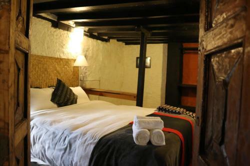 Hostal Hira Guest House