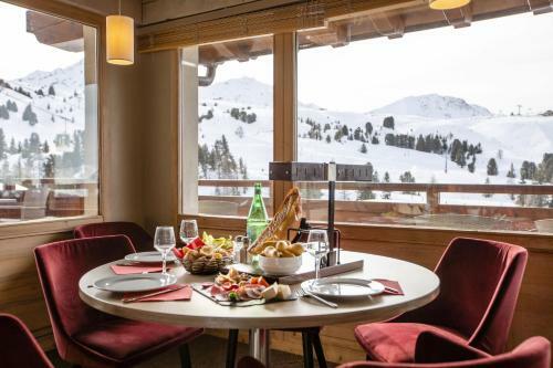 Hotel H�tel Club Mmv Les 2 Domaines