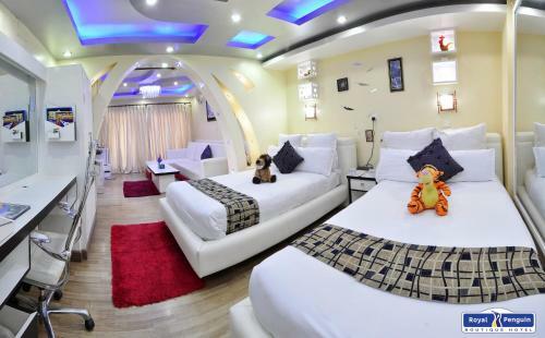 Royal Penguin Boutique Hotel