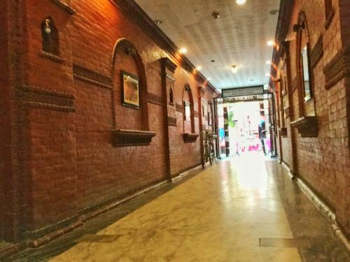 Hotel Trekkers Home
