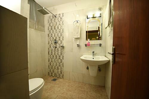 Hotel Osho Home