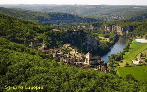 Les Sentiers Du Causse
