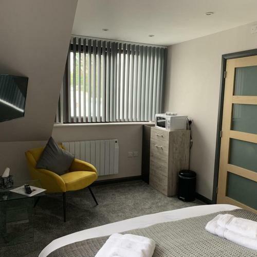 Sunset Studio Apartments