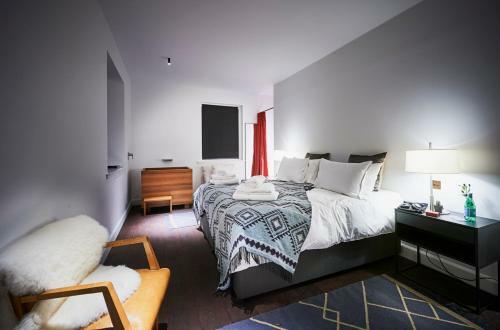 Aberfeldy Chateau Sleeps 18 Wifi
