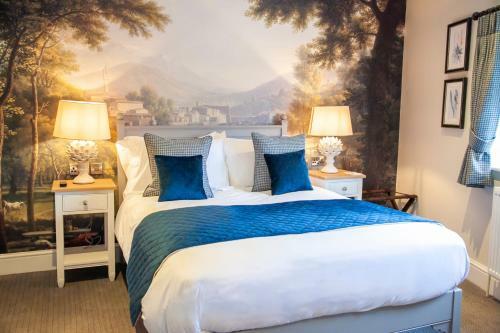 Hotel The Bell - Brunning And Price