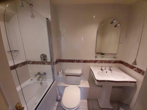 Lovelady Shield Hotel By Paym�n Club