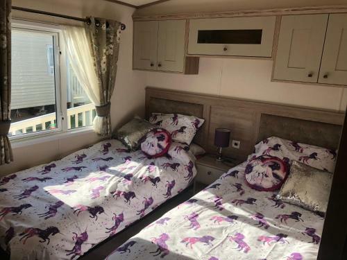 Deluxe Caravan Holidays At Craig Tara