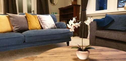 The Beeches Apartment 2, The Cavendish
