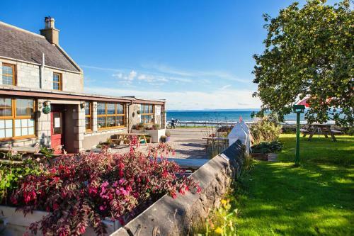 Hotel Balintore Inn