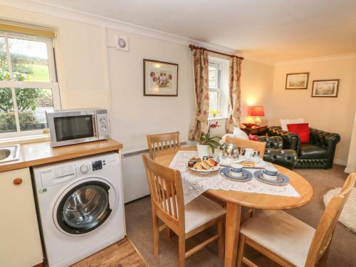 Goldsborough Cottage
