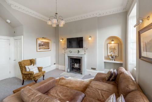 Luxury Two Floor Central Duplex Apartment Free Parking