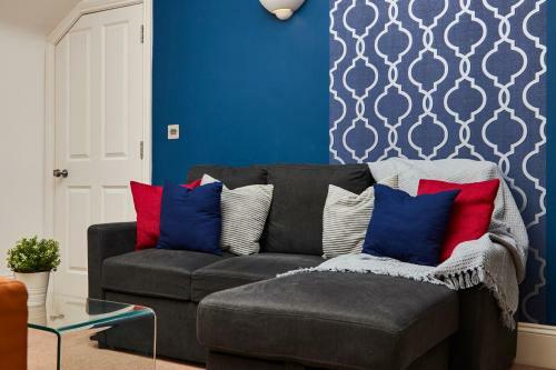 Boutique Bath Apartment Free Parking