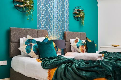 Boutique Bath Apartment Free Parking
