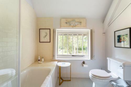 Beaulieu Villa Sleeps 8 With Wifi
