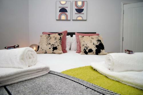 Stuarts Place Apartment B By Staybc