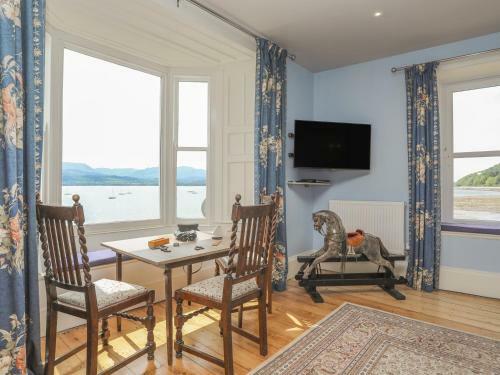 Apartamentos Gadlys House - Waters Edge